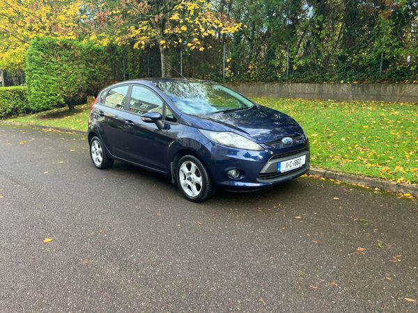 Ford Fiesta Hatchback, Petrol, 2011, Blue