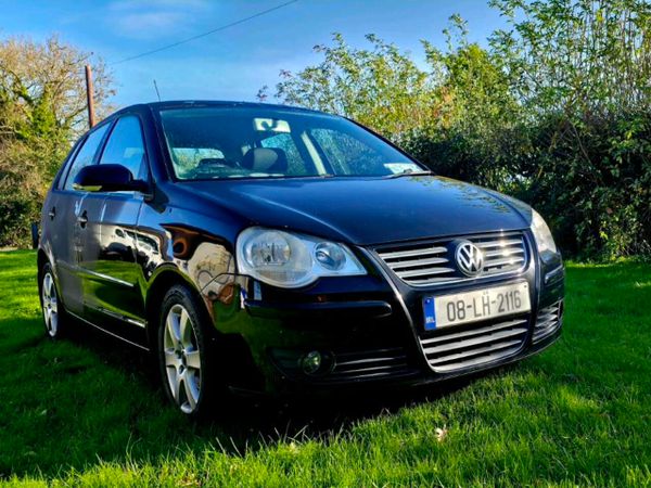 Volkswagen Polo Hatchback, Petrol, 2008, Black