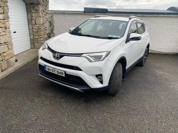 Toyota RAV4 SUV, Diesel, 2016, White