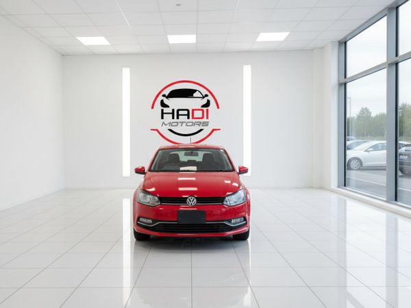 Volkswagen Polo Hatchback, Petrol, 2014, Red