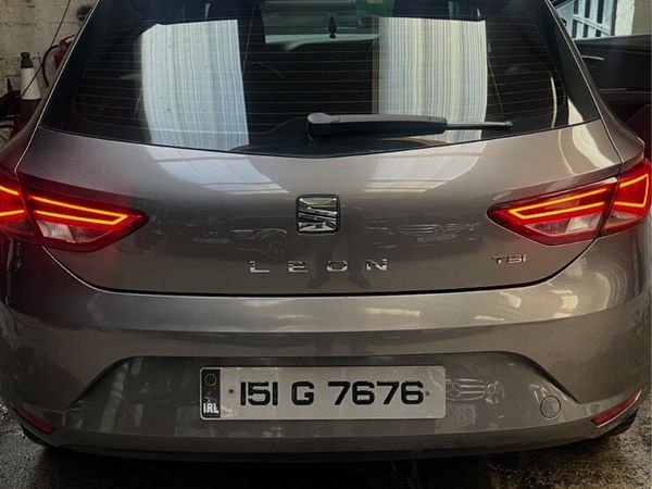 SEAT Leon Hatchback, Petrol, 2015, Grey