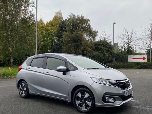 Honda Fit Hatchback, Petrol Hybrid, 2018, Silver