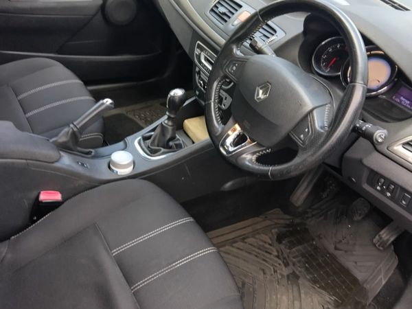 Renault Fluence Saloon, Diesel, 2015, Gold