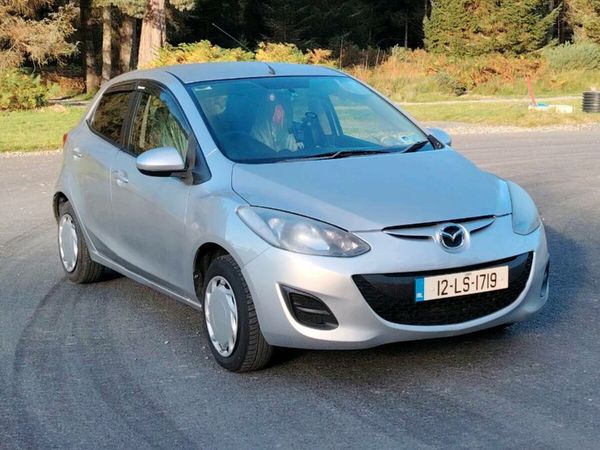 Mazda Demio MPV, Petrol, 2012, Silver