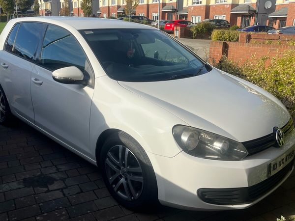 Volkswagen Golf Hatchback, Diesel, 2010, White