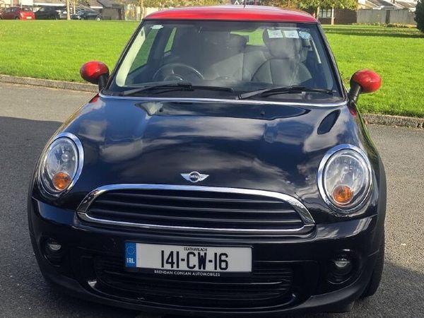 Mini First Hatchback, Petrol, 2014, Black