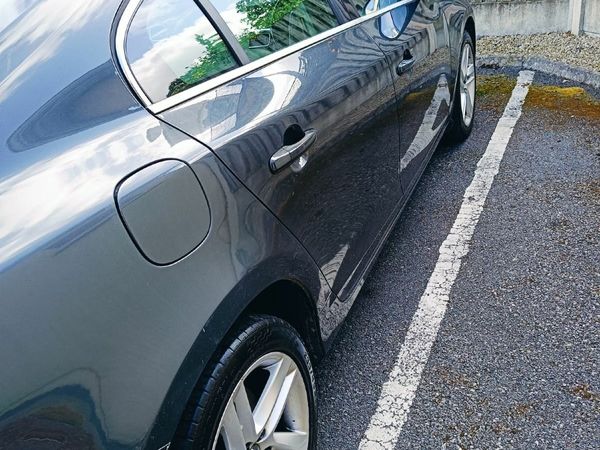 Volvo S60 Saloon, Diesel, 2015, Grey