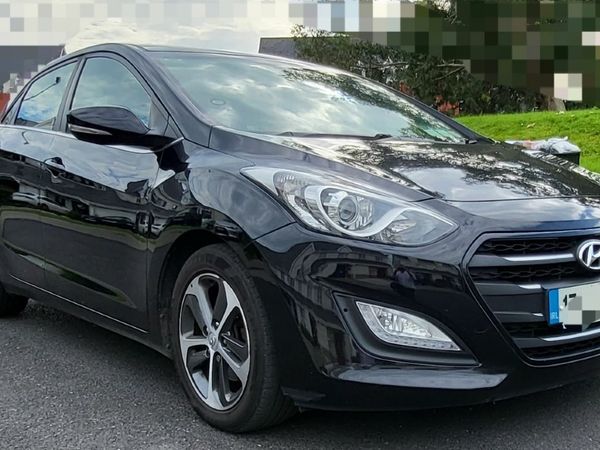 Hyundai i30 Hatchback, Diesel, 2017, Black