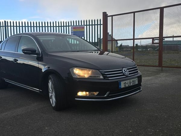 Volkswagen Passat Saloon, Diesel, 2012, Black
