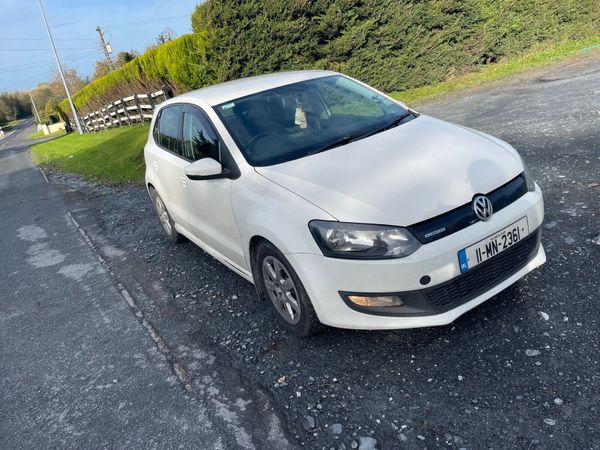 Volkswagen Polo Hatchback, Diesel, 2011, White