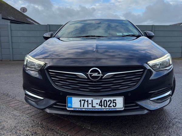 Opel Insignia Hatchback, Diesel, 2017, Blue