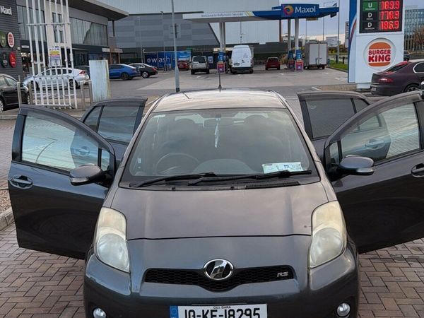 Toyota Vitz Hatchback, Petrol, 2010, Grey