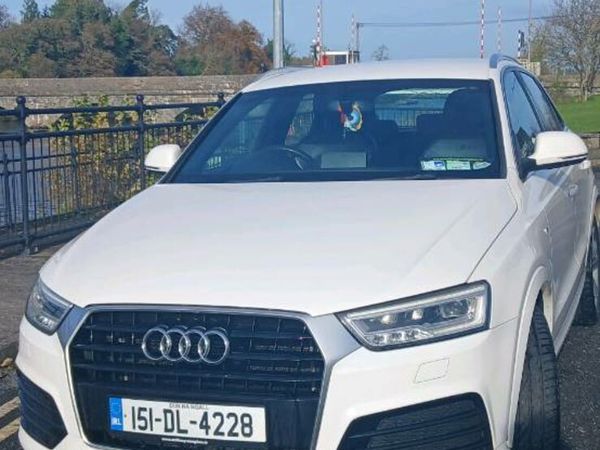 Audi Q3 SUV, Diesel, 2015, White