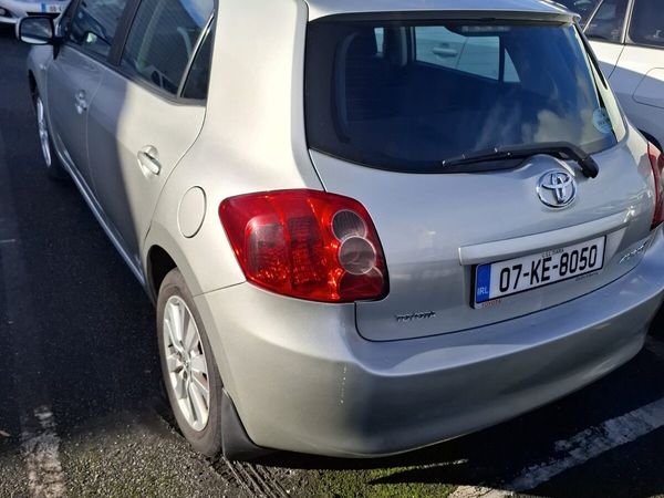 Toyota Auris Hatchback, Petrol, 2007, Silver
