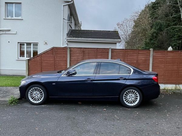 BMW 3-Series Saloon, Diesel, 2013, Blue