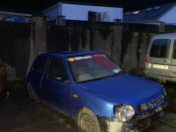 Nissan Micra Hatchback, Petrol, 2001, Blue