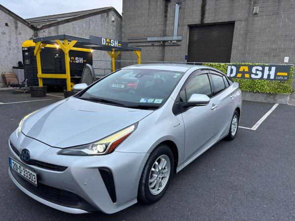 Toyota Prius Hatchback, Petrol Hybrid, 2020, Silver