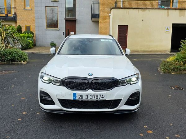 BMW 3-Series Estate, Petrol Plug-in Hybrid, 2021, White