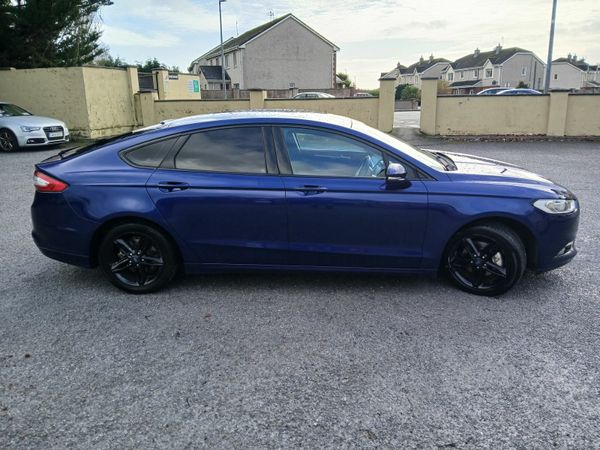 Ford Mondeo Hatchback, Diesel, 2016, Blue