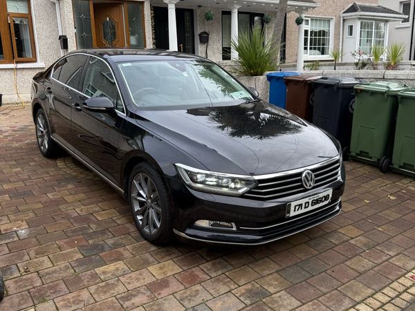 Volkswagen Passat Saloon, Petrol, 2017, Black