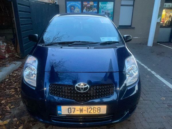 Toyota Yaris Hatchback, Petrol, 2007, Blue