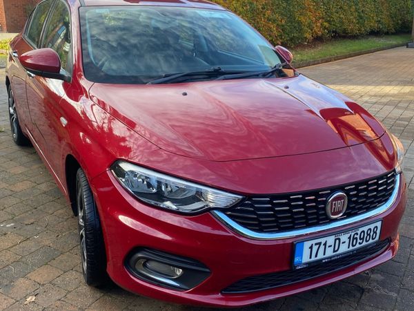 Fiat Tipo Saloon, Diesel, 2017, Red