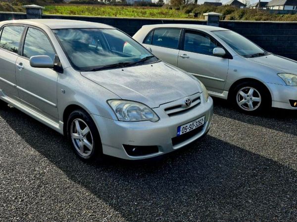 Toyota Corolla Hatchback, Petrol, 2005, Silver