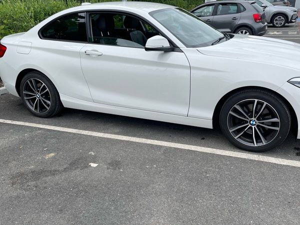 BMW 2-Series Coupe, Petrol, 2018, White