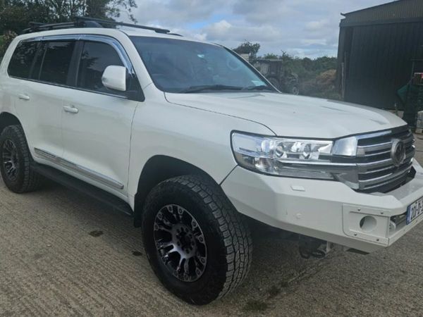 Toyota Land Cruiser SUV, Diesel, 2020, White