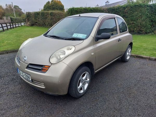 Nissan Micra Hatchback, Petrol, 2005, Gold