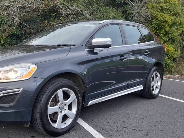 Volvo XC60 SUV, Diesel, 2013, Grey