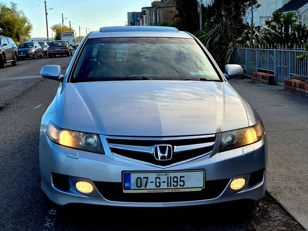 Honda Accord Saloon, Petrol, 2007, Grey