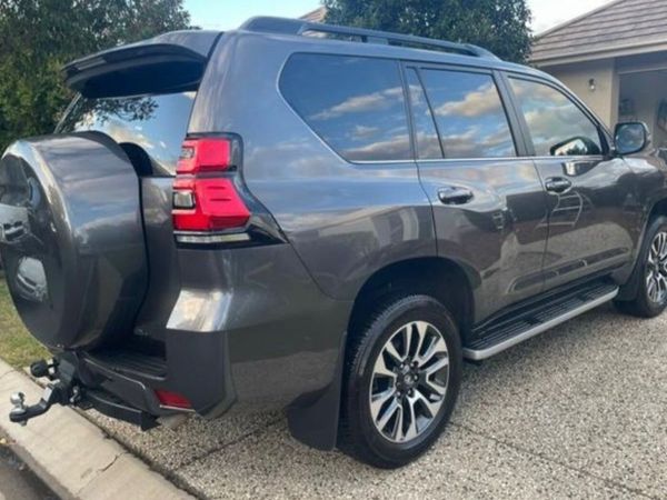 Toyota Land Cruiser SUV, Diesel, 2022, Grey