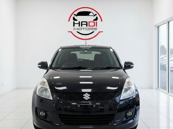 Suzuki Swift Hatchback, Petrol, 2012, Black