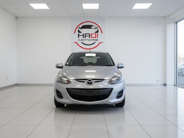 Mazda Demio Hatchback, Petrol, 2012, Silver