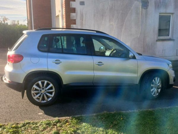 Volkswagen Tiguan SUV, Diesel, 2015, Silver