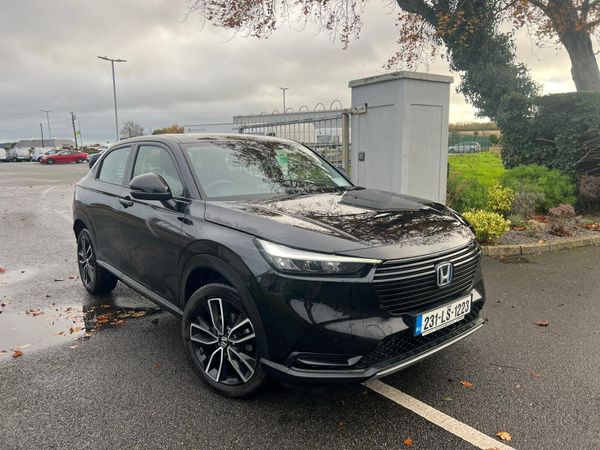 Honda HR-V SUV, Petrol Hybrid, 2023, Black