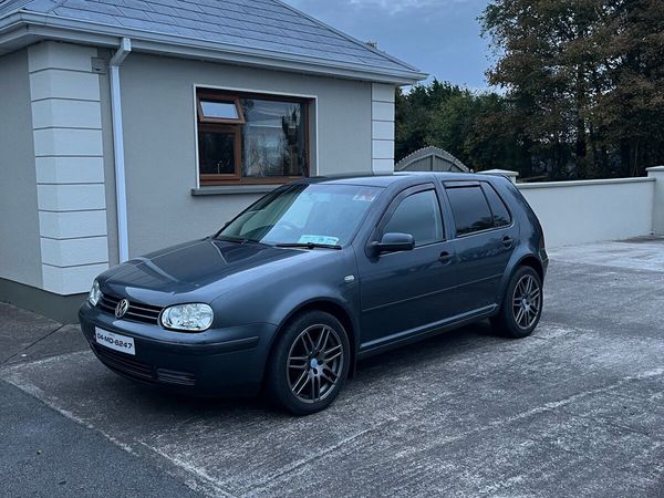 Volkswagen Golf Hatchback, Petrol, 2004, Grey