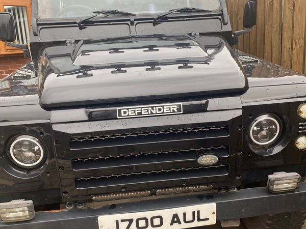 Land Rover Defender SUV, Diesel, 2011, Black