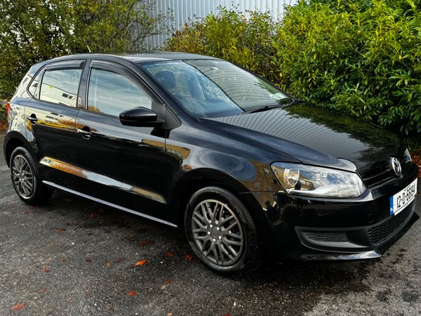 Volkswagen Polo Hatchback, Petrol, 2012, Black