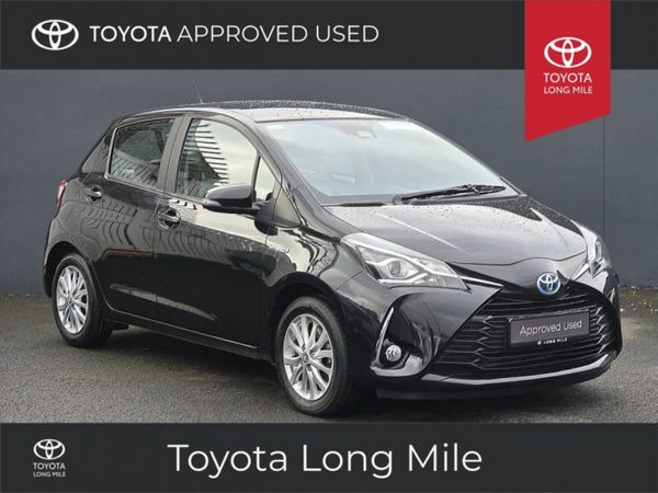Toyota Yaris Hatchback, Petrol Hybrid, 2018, Black