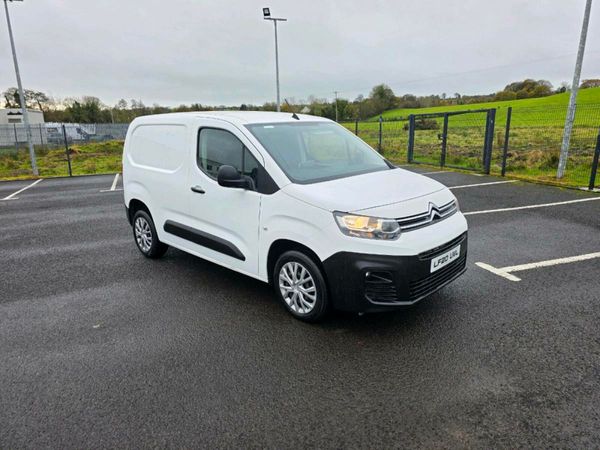 Volkswagen Golf Hatchback, Diesel, 2014, Black