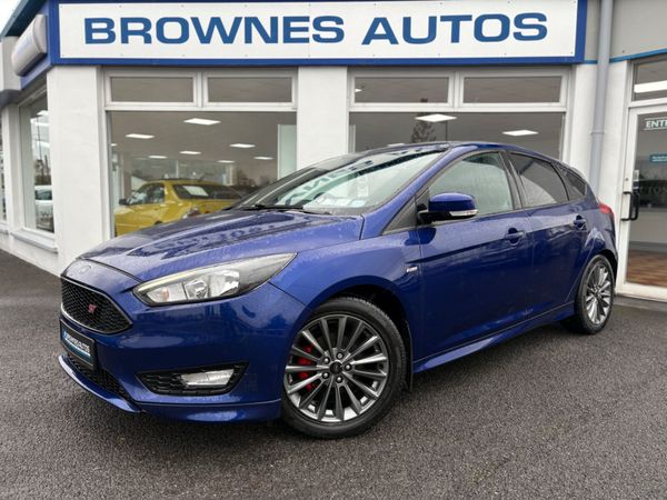 Ford Focus Hatchback, Diesel, 2017, Blue