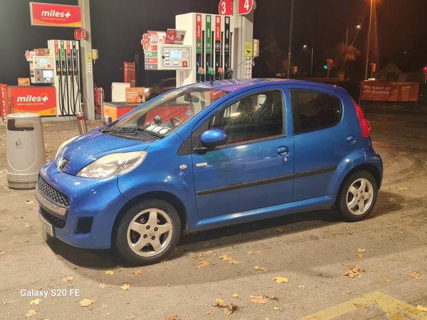 Peugeot 107 Hatchback, Petrol, 2010, Blue