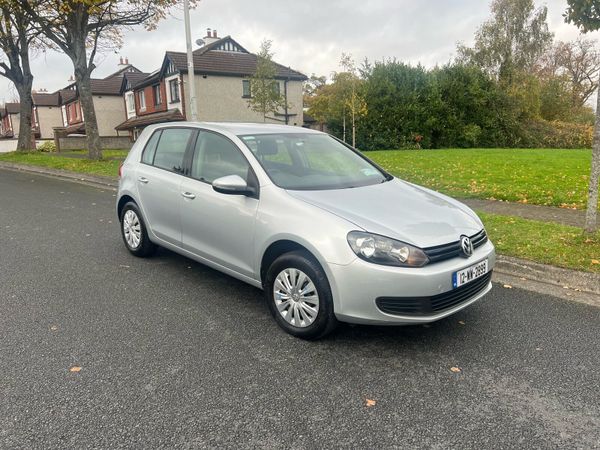 Volkswagen Golf Hatchback, Petrol, 2012, Silver