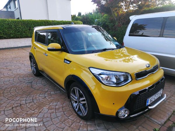 Kia Soul Hatchback, Diesel, 2016, Yellow