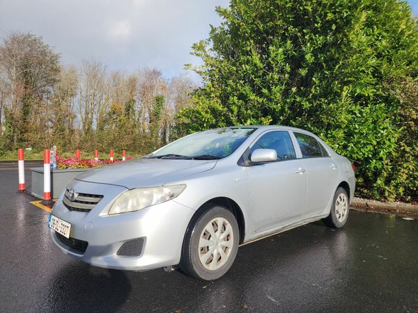 Toyota Corolla Saloon, Petrol, 2008, Silver