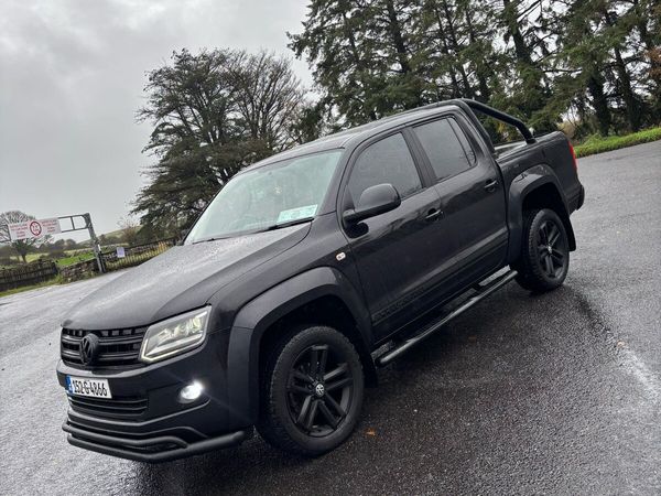 Volkswagen Amarok Crew Cab, Diesel, 2015, Black