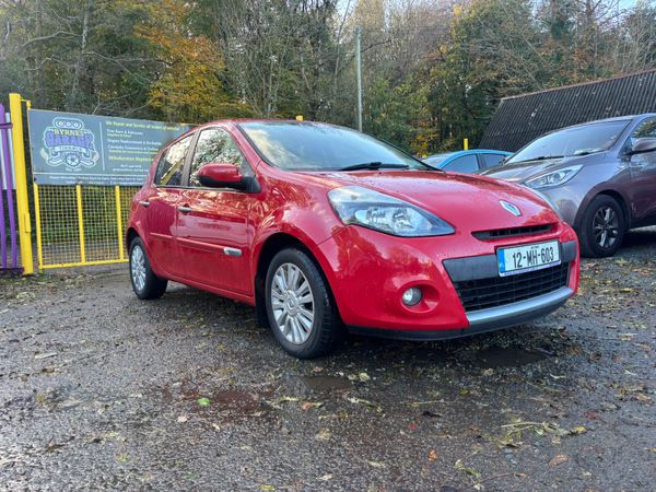 Renault Clio Hatchback, Ethanol Petrol, 2012, Red