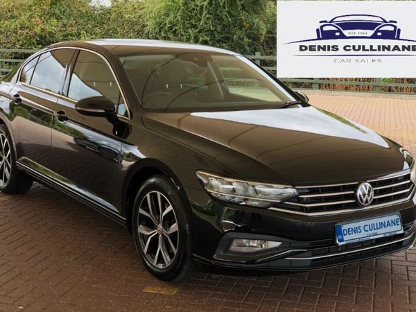 Volkswagen Passat Saloon, Diesel, 2021, Black